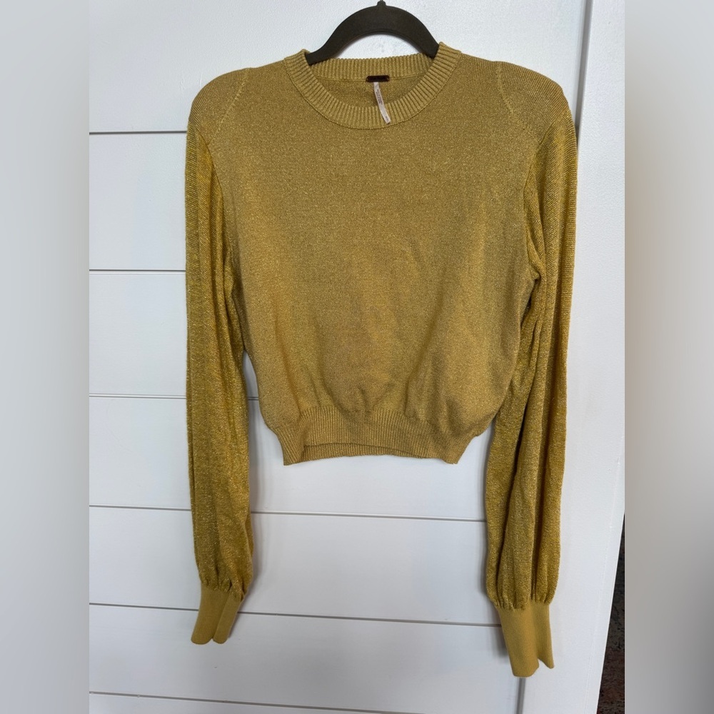 Free People Let It Shine Pullover Sweater
Size Small